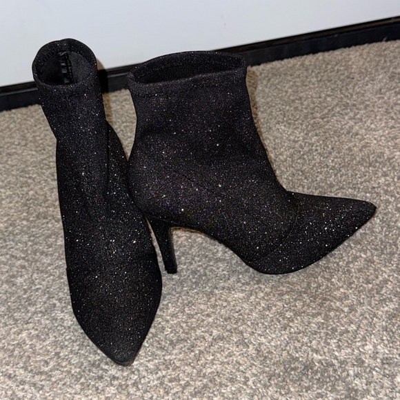 Brash Spicy Sparkle sock booties in black with a pointed toe and stiletto heel - Picture 3 of 11
